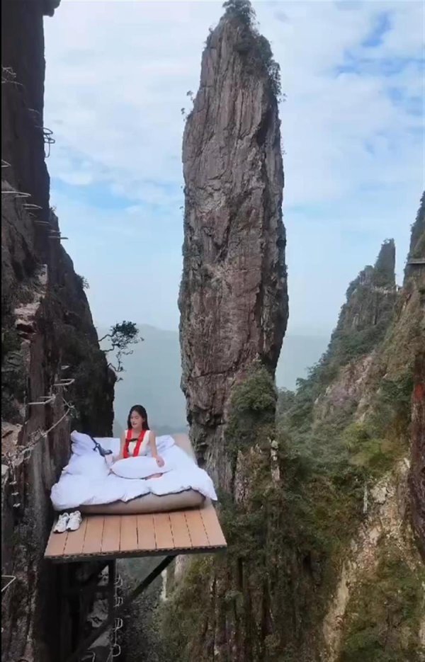 九游体育app娱乐绝壁睡床是园区内98元技俩飞拉达的一个打卡点-九游体育「中国」Ninegame官方网站-登录入口